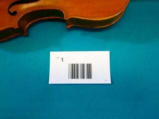 Barcode image of a violin label